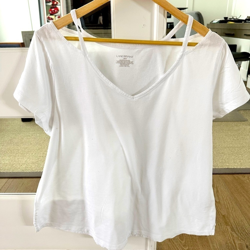 Lane Bryant Split Neck T- shirt White 18/20